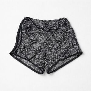 Mossimo Supply Co. Womens XXL Black and Gray Paisley Patterned Fabric Shorts